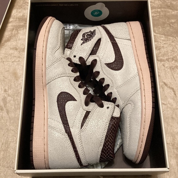 Jordan 1 A Ma Maniere - Picture 1 of 9